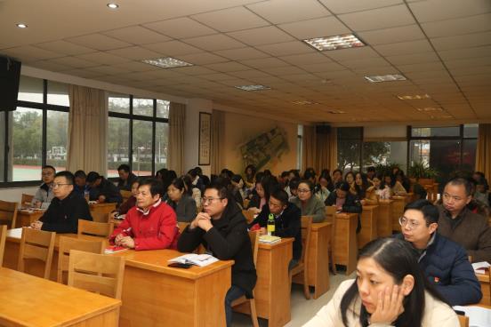 2b210d7fe89141c69d3c38e78f44dec8.jpeg