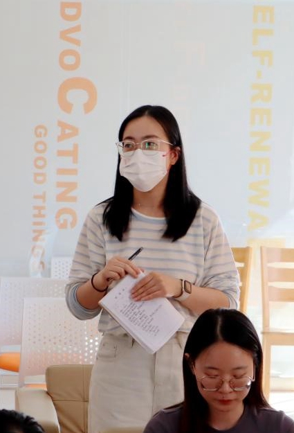 a5555f9e2a6a4d40b3db4be2b396c049.jpg