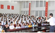 我校举办初一新生学习方法专题报告会