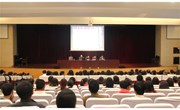 我校举行初二年级家长学校培训