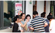 阅读让我们成长  奉献让你我幸福——我校举行第四届爱心书市活动