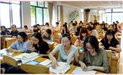 我校举行2016~2017学年第二学期期末全体班主任会议