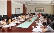 我校举行2017级初一班主任会议