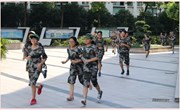 我校举行紧急疏散演练