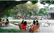 校工会举行庆“教师节”休闲聚会