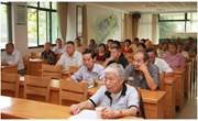 常熟市外国语初级中学举办离退休教职工庆“三节”活动