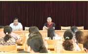 我校召开骨干教师座谈会