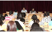 我校召开青年教师座谈会