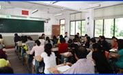 我校召开期末年级组工作会议