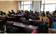 我校召开初二下期中质量分析会