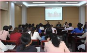 我校举行初三年级教师会