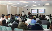 我校召开初二年级教师会