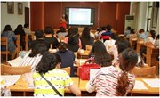 我校召开初三年级教师会