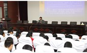 我校初一初二学生参加第六期业余团校培训