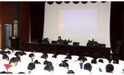 我校初一学生参加第八期业余团校培训