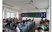 我校进行初一年级“温馨教室”评比