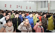 我校团委举行新团员入团仪式