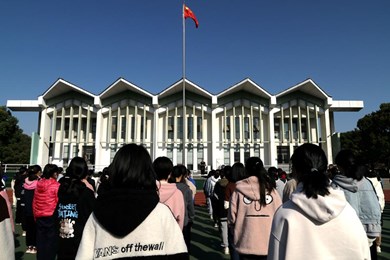 第六周：植绿护绿爱绿 共建绿色校园