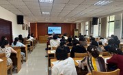 我校举行全体班主任会议暨班主任培训会